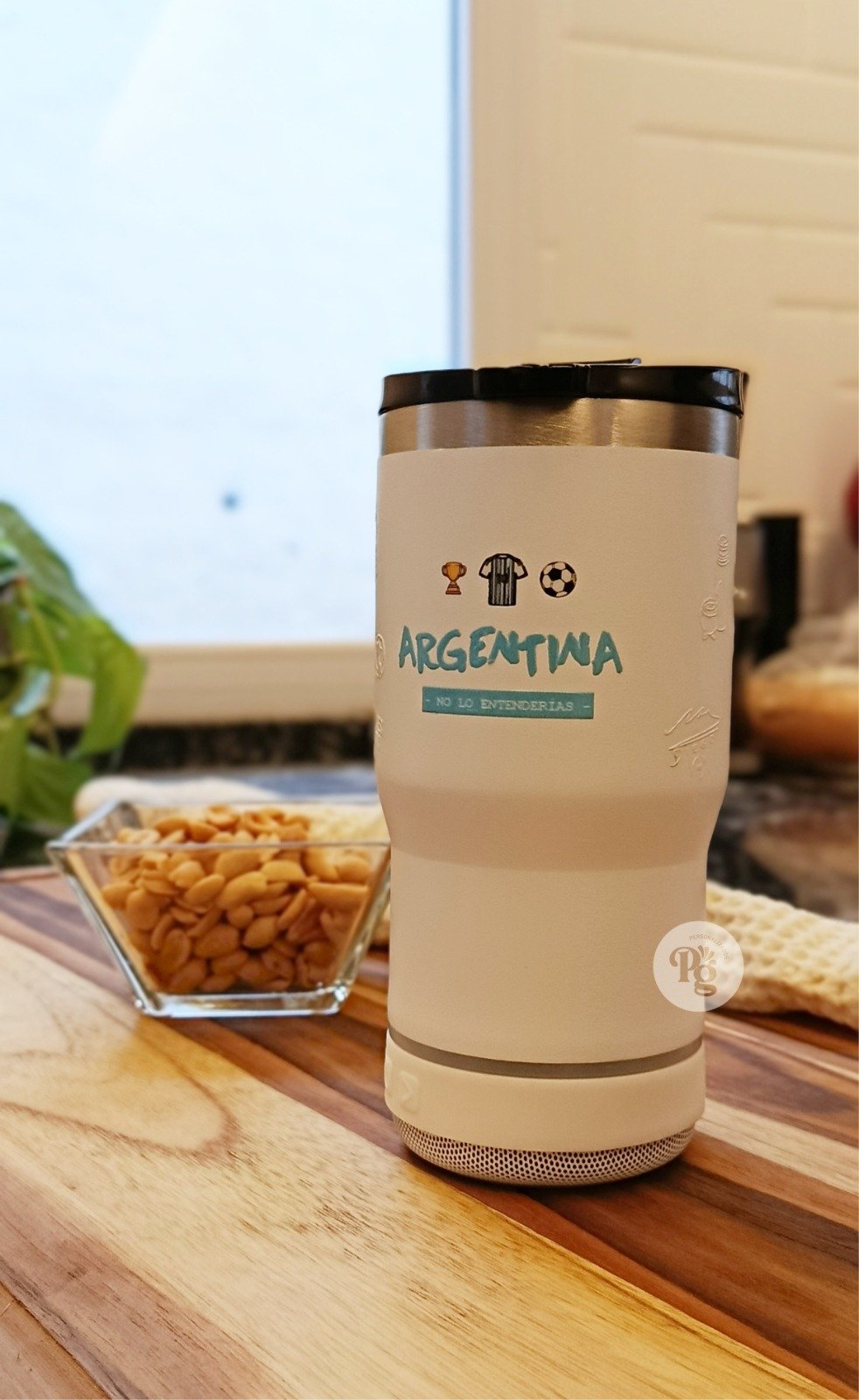 Vaso Térmico Campeones con parlante y luz LED by Pigmenta - Image 6