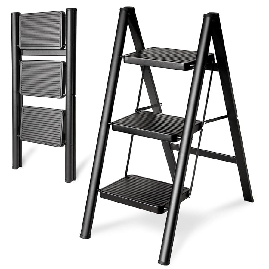 Escalera plegable de 3 peldaños